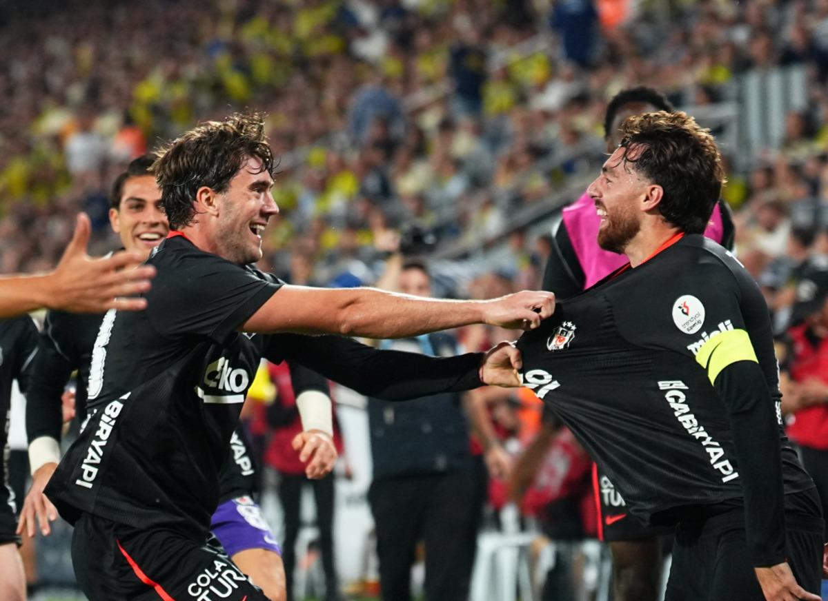 Fenerbahçe de İsmail Kartal için istifa iddiası! Derbi sonrası ortalık alev alev 4