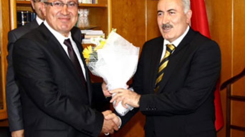 Orman B&ouml;lge M&uuml;d&uuml;rl&uuml;ğ&uuml;nde t&ouml;ren