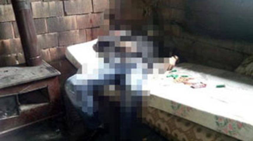 &Ccedil;oban kul&uuml;besinde &ouml;ld&uuml;r&uuml;ld&uuml;