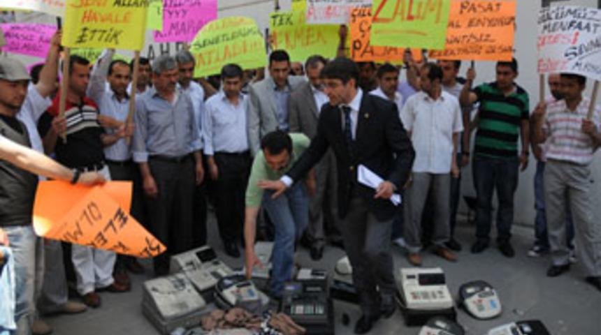 K.Maraşlı esnaf a&ccedil;lık grevinde, peki neden?