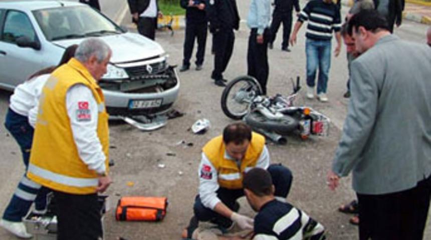 Otomobil motosikleti bi&ccedil;ti!