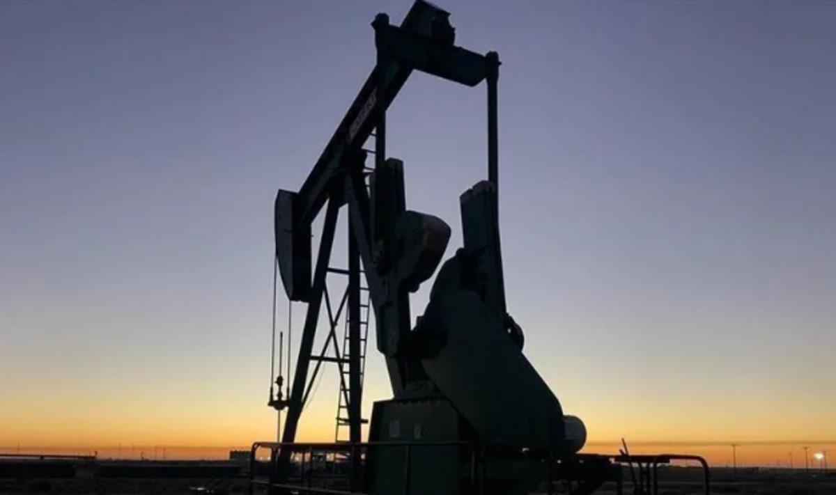 Petrol piyasasında tansiyon y&uuml;kseldi! ABD nin hamlesi fiyatları etkileyebilir 4