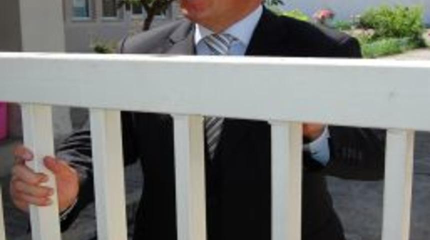 AK Parti adayı &Ouml;zdağ, 12 Eyl&uuml;l&rsquo;de tutulduğu cezaevini ziyaret etti