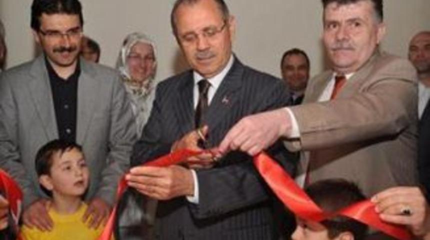 Minik ellerden büyük eserler