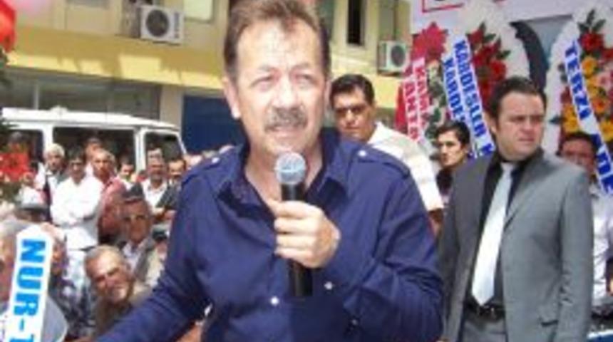 CHP'li &Uuml;lgen: H&uuml;k&uuml;met freni patlamış bir kamyon gibi