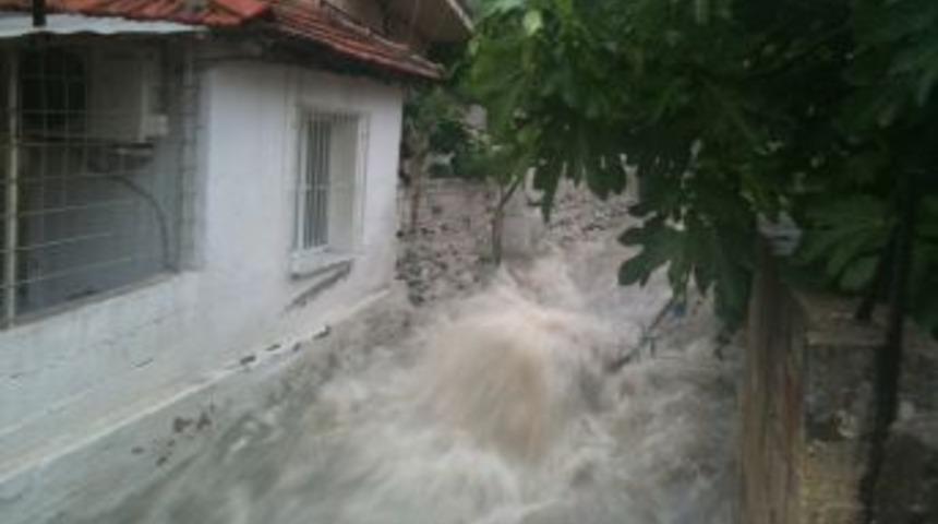 Altyapı iflas etti, İzmir yolda kaldı