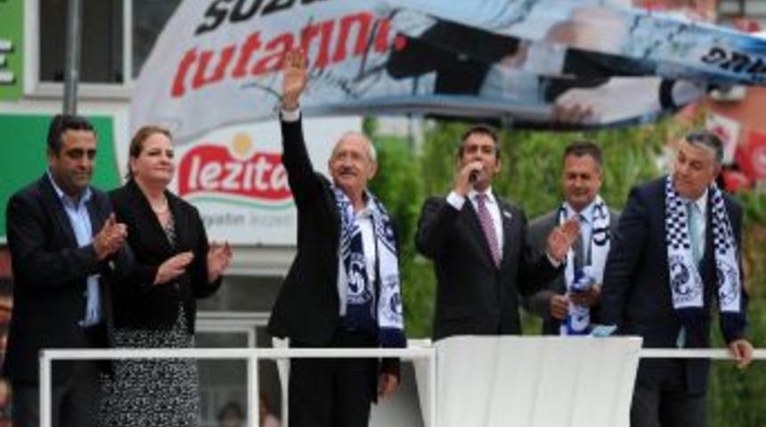 Kılı&ccedil;daroğlu: Devletin valisi ve emniyet m&uuml;d&uuml;r&uuml; AK Parti i&ccedil;in oy istiyor