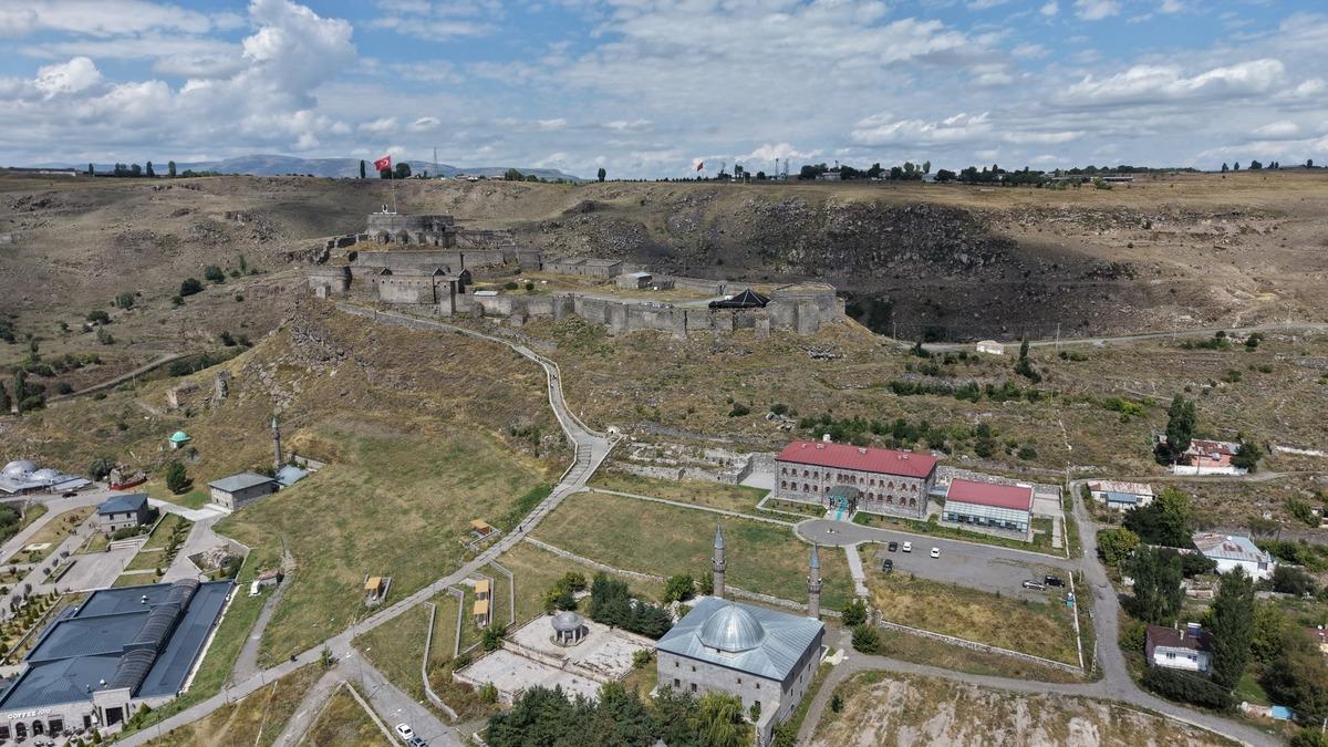 Türkiye nin en iyi korunan kalesi: 900 yıldır ayakta 1