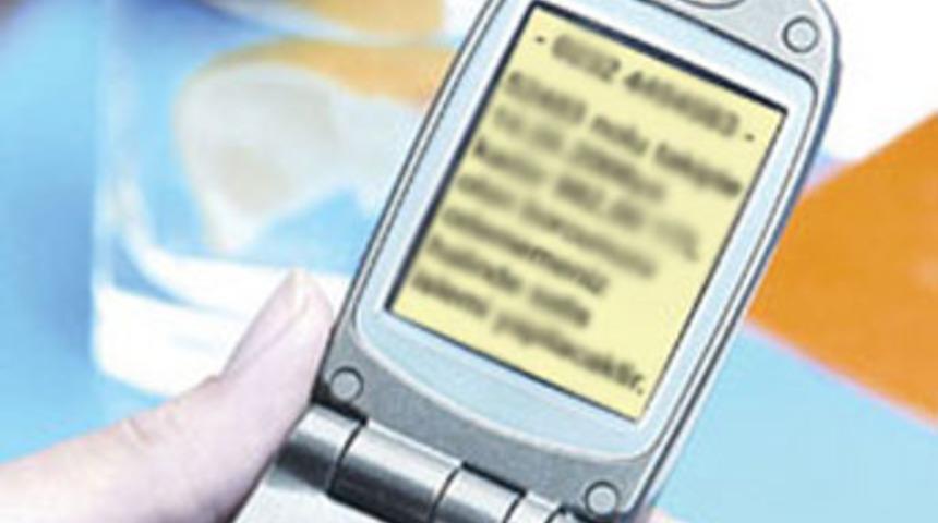 Cep telefonu ile tehdit ve tacize 20 ay hapis