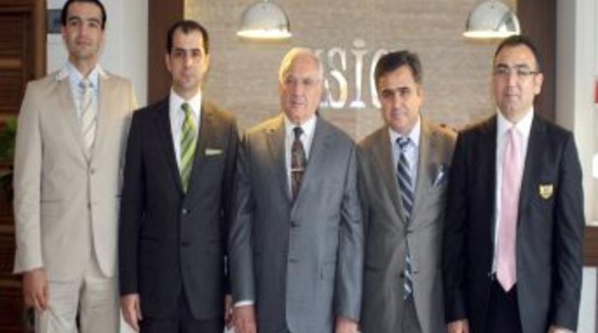 Bakan Gönül, Asia Avukatlık Bürosu'nu ziyaret etti