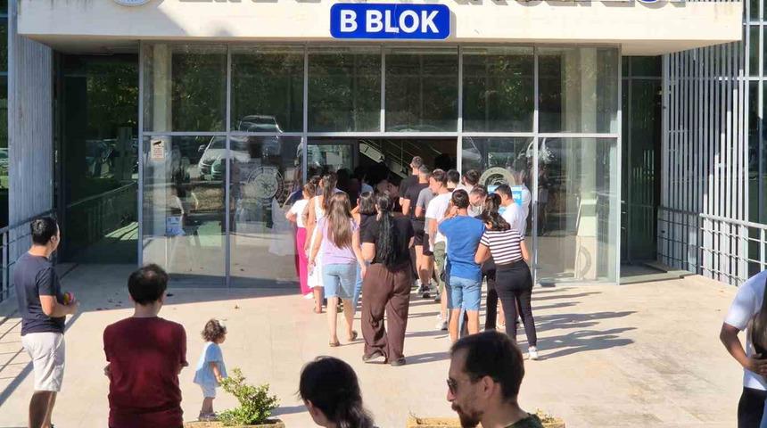 Tekirdağ&rsquo;da KPSS heyecanı: &Uuml;niversitede yoğunluk yaşandı