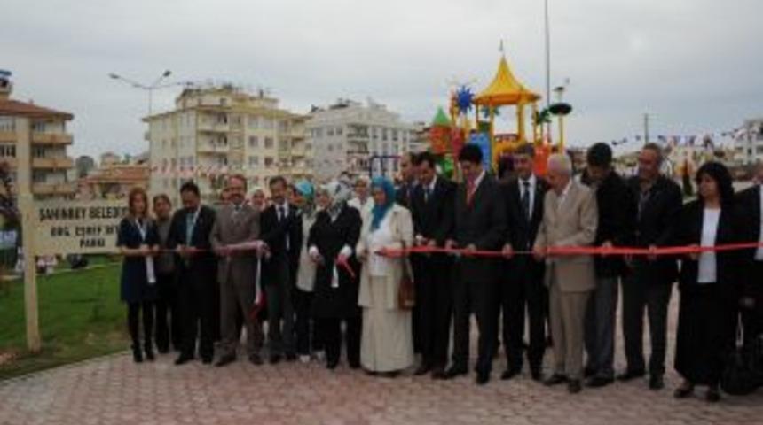Şahinbey Belediyesi Orgeneral Eşref Bitlis parkını a&ccedil;tı