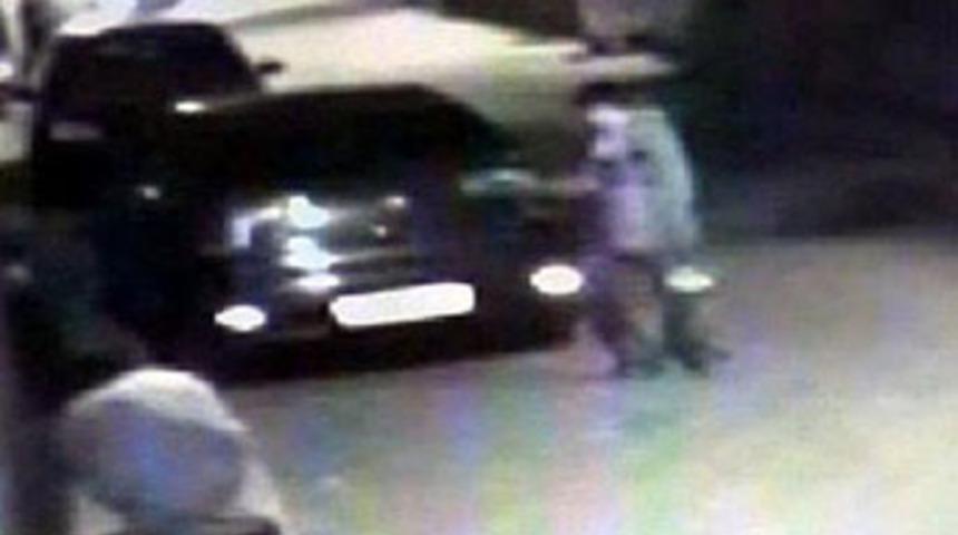 Kundaklama anı g&uuml;venlik kamerasında