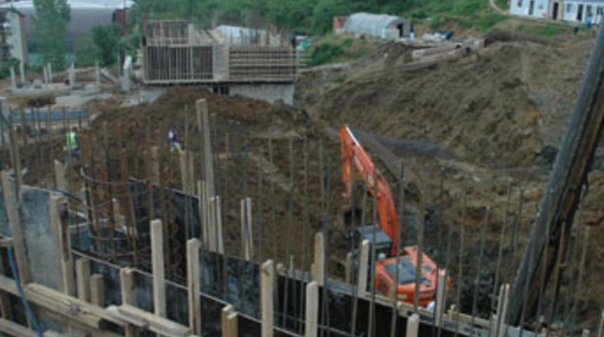 Yurt inşaatında g&ouml;&ccedil;&uuml;k; 1 &ouml;l&uuml;