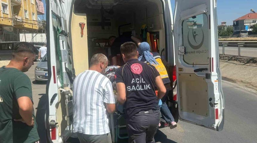 Kula&rsquo;da elektrikli bisiklet kazası: 58 yaşındaki s&uuml;r&uuml;c&uuml; yaralandı