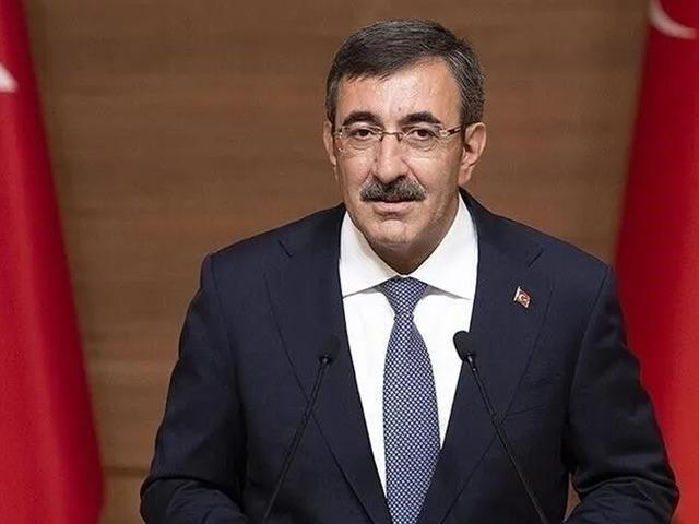Cevdet Yılmaz'dan se&ccedil;im takvimiyle ilgili a&ccedil;ıklama! Erken se&ccedil;im i&ccedil;in Meclis'i işaret etti