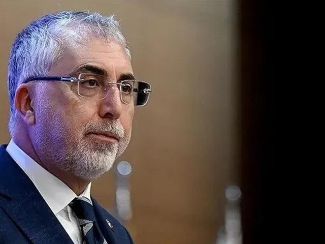 &Ccedil;alışma ve Sosyal G&uuml;venlik Bakanı Işıkhan'dan yeni d&ouml;nem OVP'ye ilişkin a&ccedil;ıklama