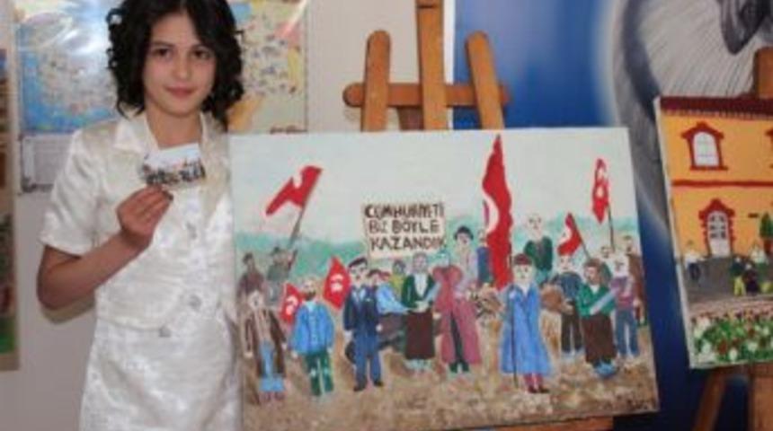 10 yaşında 4. sergisini a&ccedil;tı.