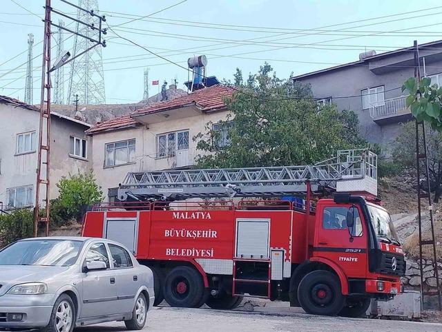 Hekimhan’da emekli öğretmen evinde ölü bulundu 1