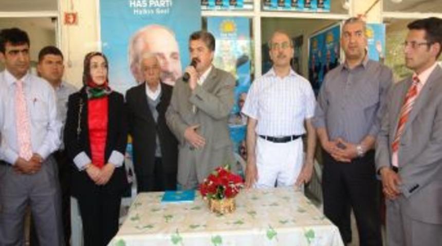 HAS Parti milletvekili adayı Eroğlu: K&uuml;&ccedil;&uuml;k esnafın sıkıntılarını &ccedil;&ouml;zeceğiz