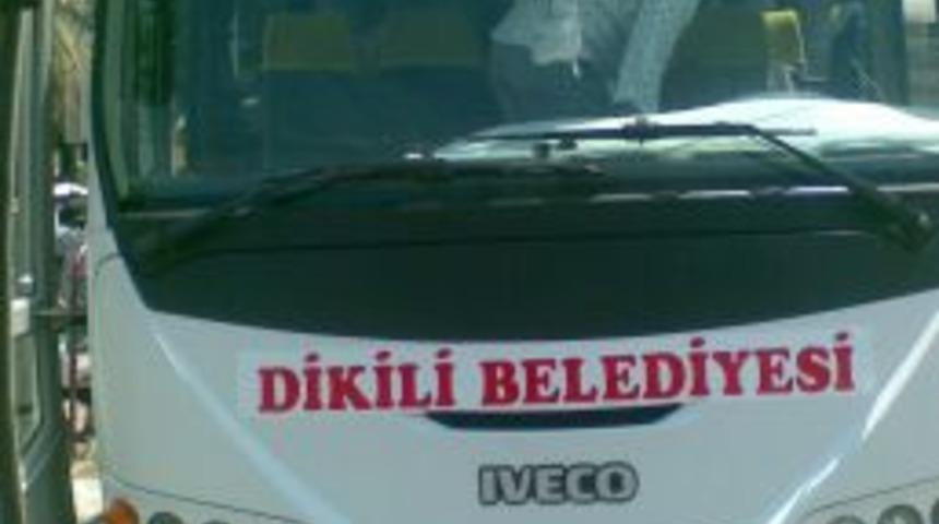 CHP'nin İzmir mitingine belediye ara&ccedil;larıyla partili taşındı