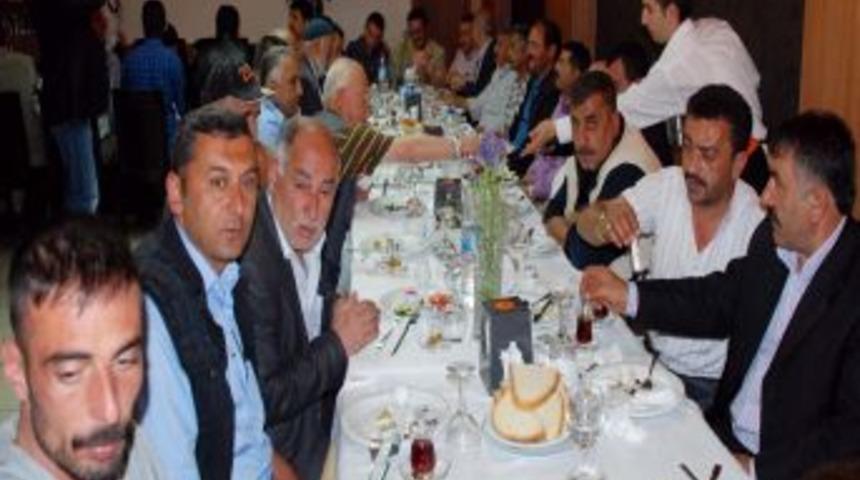 Bağımsız &Uuml;lk&uuml;c&uuml;ler: MHP'nin aday listesinde Demirel ve Ergenekon etkisi var