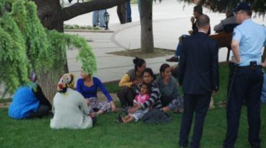 Romanların kan davasına polis engel oldu