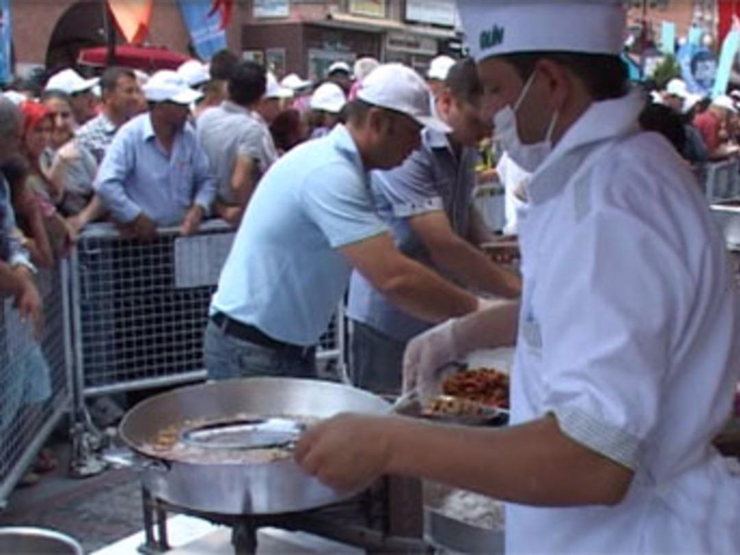 1 ton ciğer dağıtıldı