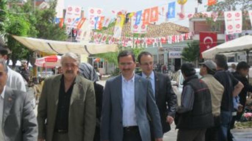 U&ccedil;ar: Muhalefet, projelerle yarışamayınca hır&ccedil;ınlaşıyor