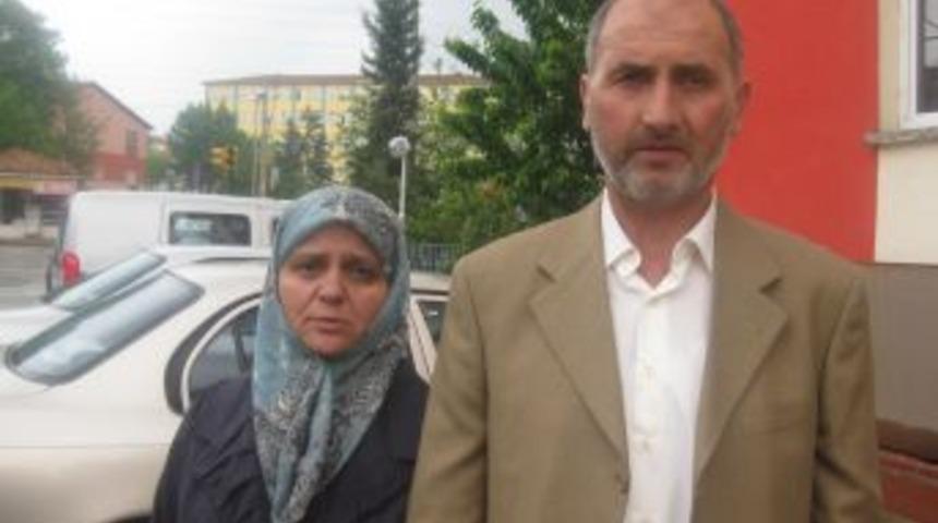 Gelin ve damada gelen hediyeler d&uuml;ğ&uuml;n salonunda kayboldu