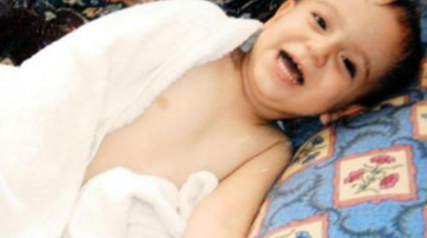 Babası tarafından ka&ccedil;ırıldı