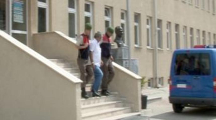 Ka&ccedil;ırılan kızı, benzinciye bıraktığı not kurtardı