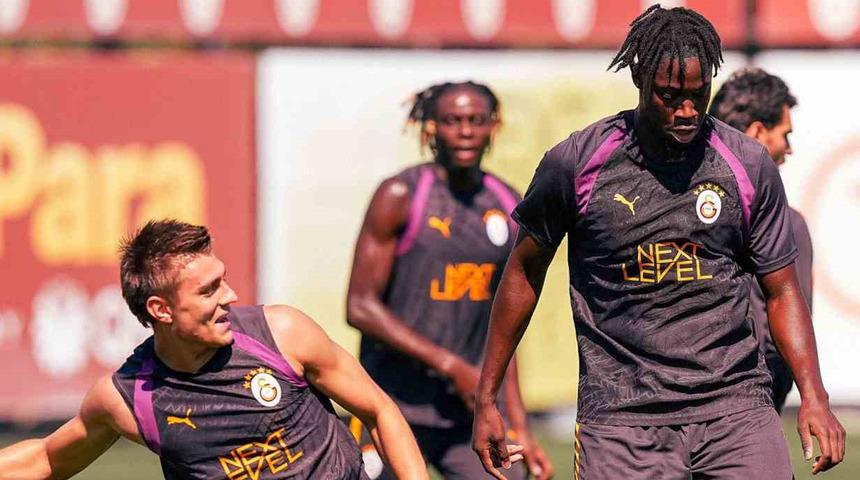 Galatasaray, Sporting ma&ccedil;ı hazırlıklarını s&uuml;rd&uuml;rd&uuml;