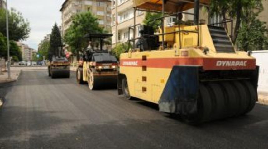 Şehitkamil Belediyesi sıfır asfalt &ccedil;alışmalarını hızlandırdı