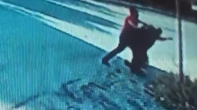 Yer: Adana! Engelli vatandaşı feci şekilde darbetti... O anlar kamerada