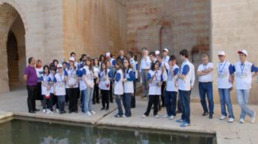 Rize'den Mardin&rsquo;e Kuzey-G&uuml;ney Sevgi Yolu