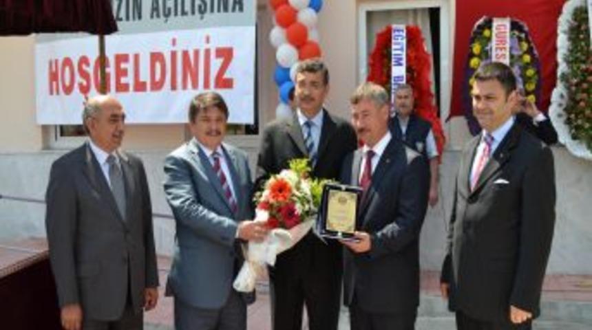 Saruhanlı Mesleki Teknik Eğitim Merkezi ek binası a&ccedil;ıldı