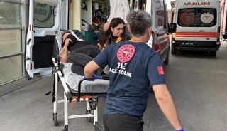 Şiddete maruz kalan kadını kurtarmak isterken bı&ccedil;aklandı