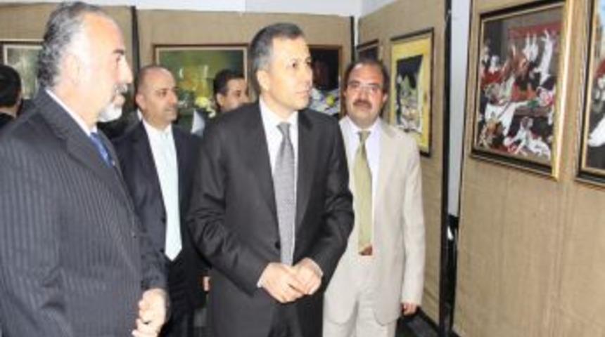 İbrahim &Ccedil;e&ccedil;en &Uuml;niversitesi &ouml;ğrencilerinin &ccedil;alışmaları sergilendi