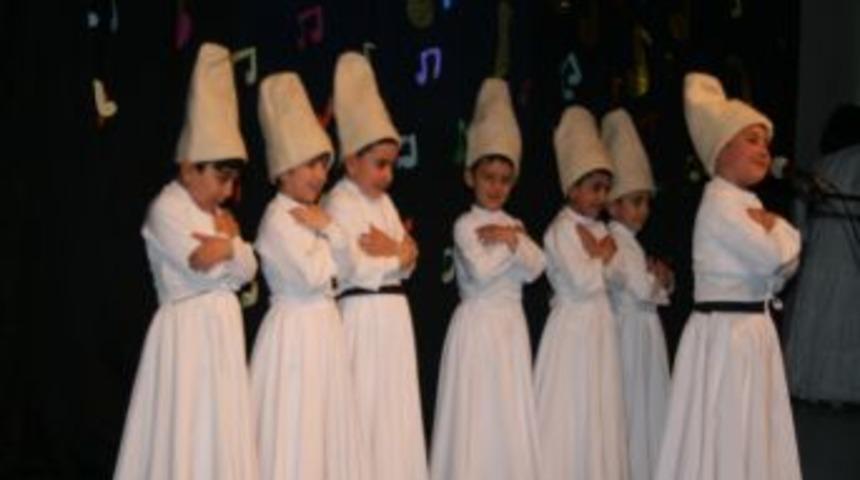 &Ouml;zel Nizamiye İlk&ouml;ğretim Okulu &ouml;ğrencileri yıl sonu etkinliğinde eğlendi