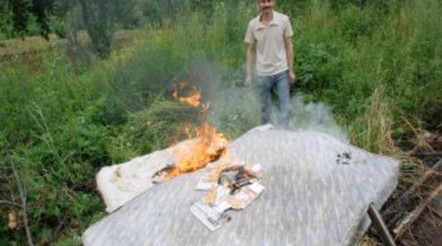 Yardım amacıyla verilen eski eşyaları yaktı