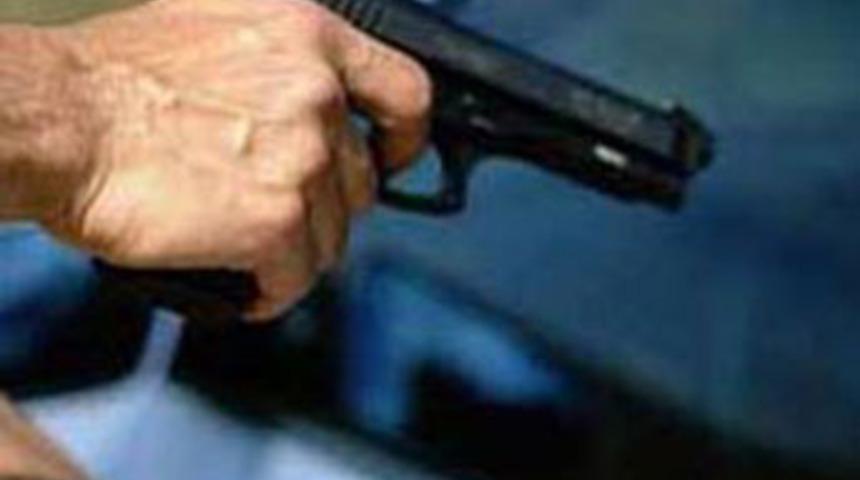 Yaşlı çift evlerinde öldürüldü