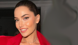 Fahriye Evcen'den iddialı paylaşım: O detay dikkat &ccedil;ekti