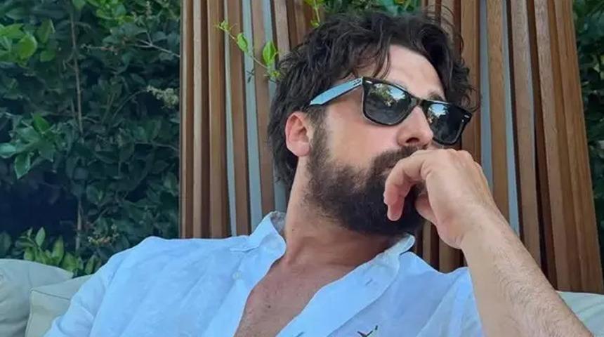  Alp Navruz'dan Oscar'lı yıldızla olay yaratan poz!