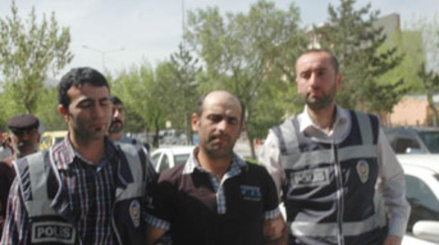 Yazma cinayetinin altından t&ouml;re &ccedil;ıktı