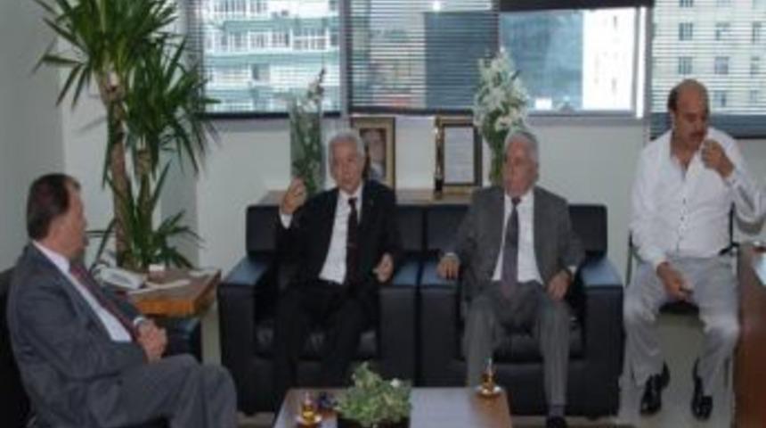 B&uuml;y&uuml;kel&ccedil;i Pascu: Adana Engelliler Festivali'ni takdir ettim