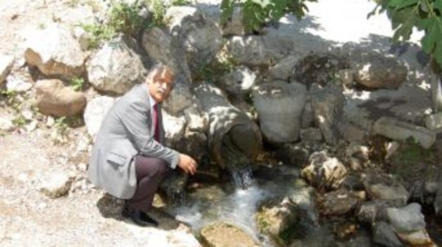 Yaşar Tabur: Antalya&rsquo;da su kaynağına inşaat yapmaya &ccedil;alışıyorlar