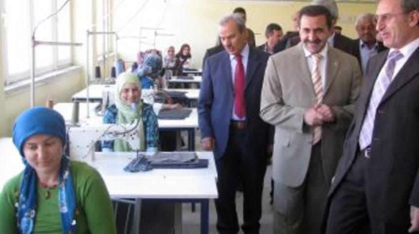 İş-Kur sayesinde pancar ve &ccedil;apa işlerinden kurtulacaklar