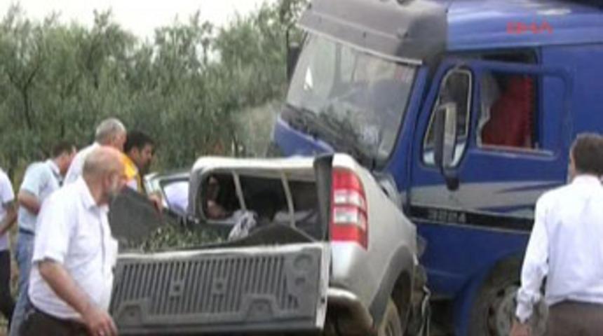 Katliam gibi kaza; 4 &ouml;l&uuml;