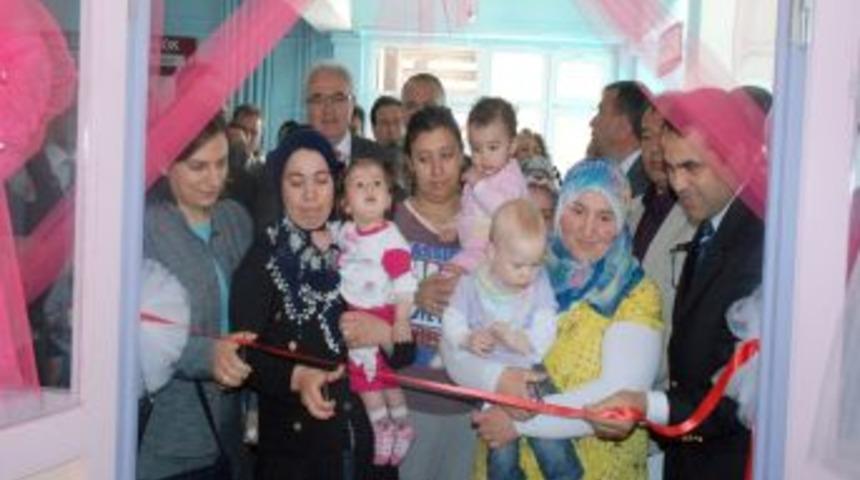 Devlet Hastanesi'nde yeni doğan bakım ünitesi ve doğum salonu açıldı